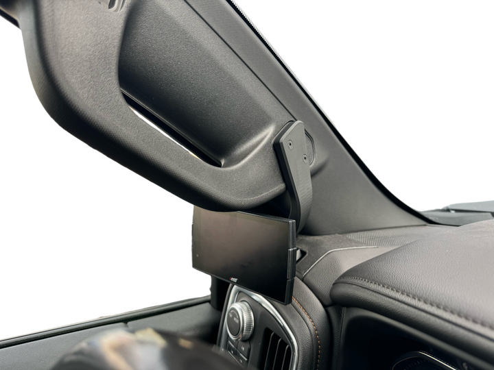 2020-2023 GM 2500/3500HD CTS2/3 Monitor Mount