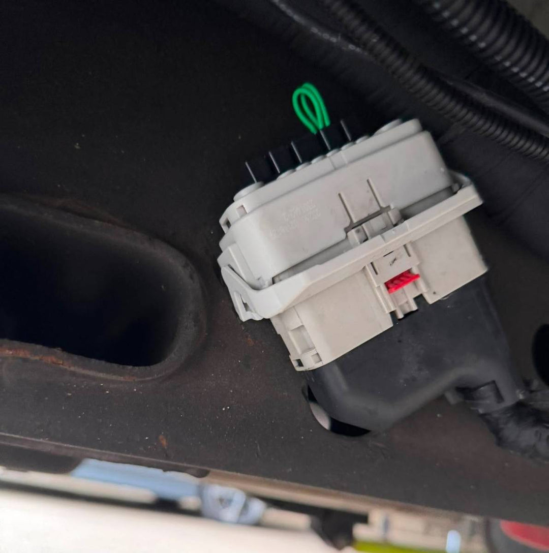 UnderDog Diesel - 2024 L5P Duramax - DEF Tank CAN Plug