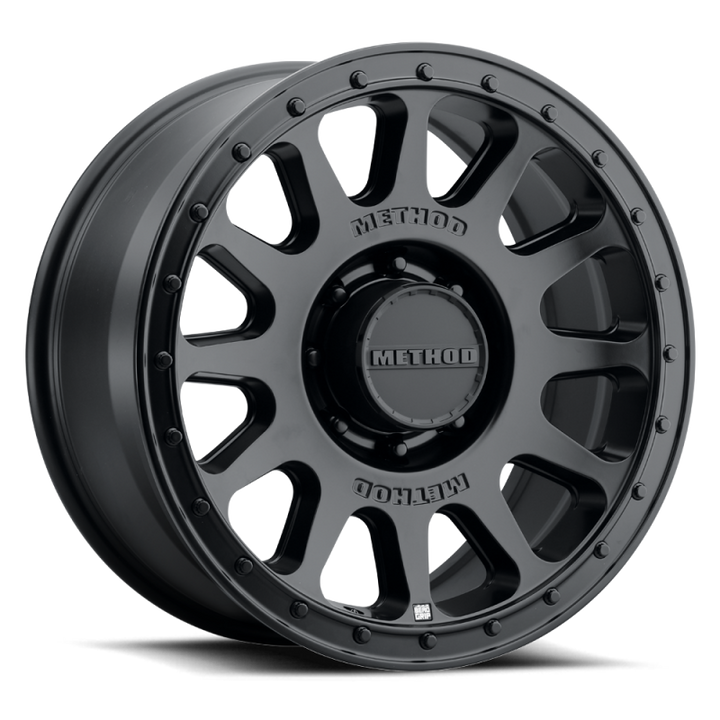 Method MR709 HD Bead Grip 20x9in / ET12 / 8x180 BP / 124.1mm Bore - Black Wheel