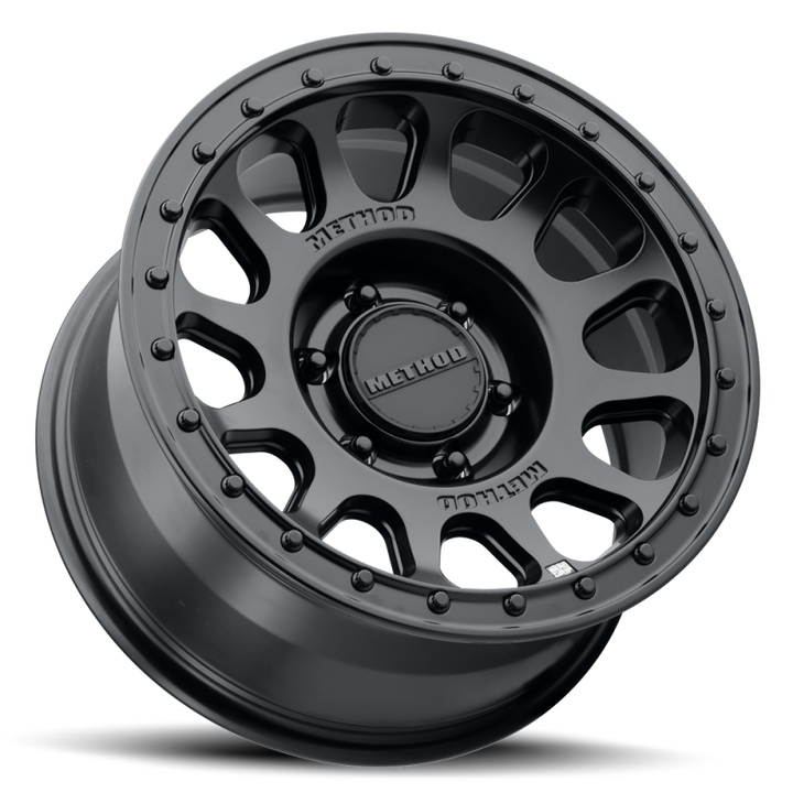 Method MR709 HD Bead Grip 17x 8.5in / ET0 / 6x135 BP / 87mm Bore - Black Wheel