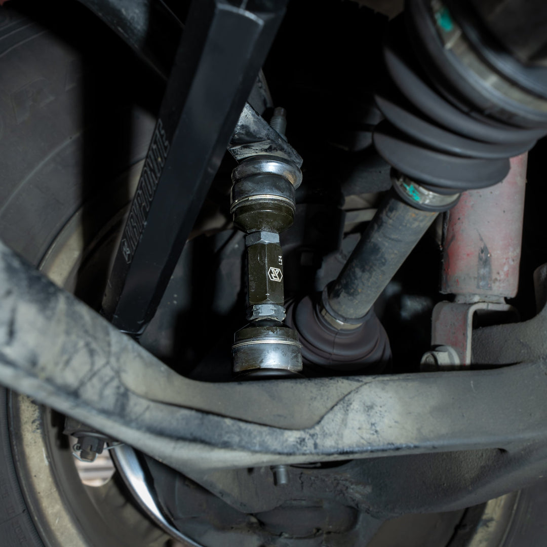 Kryptonite Front Sway Bar End Links for 1988-2006 GM Trucks
